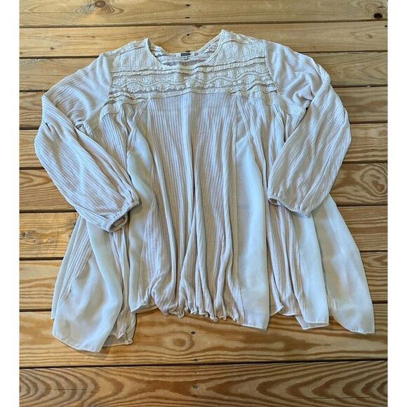 Gimmicks Flower Lace Detail Top Size Small Women’s Cream - Picture 1 of 8